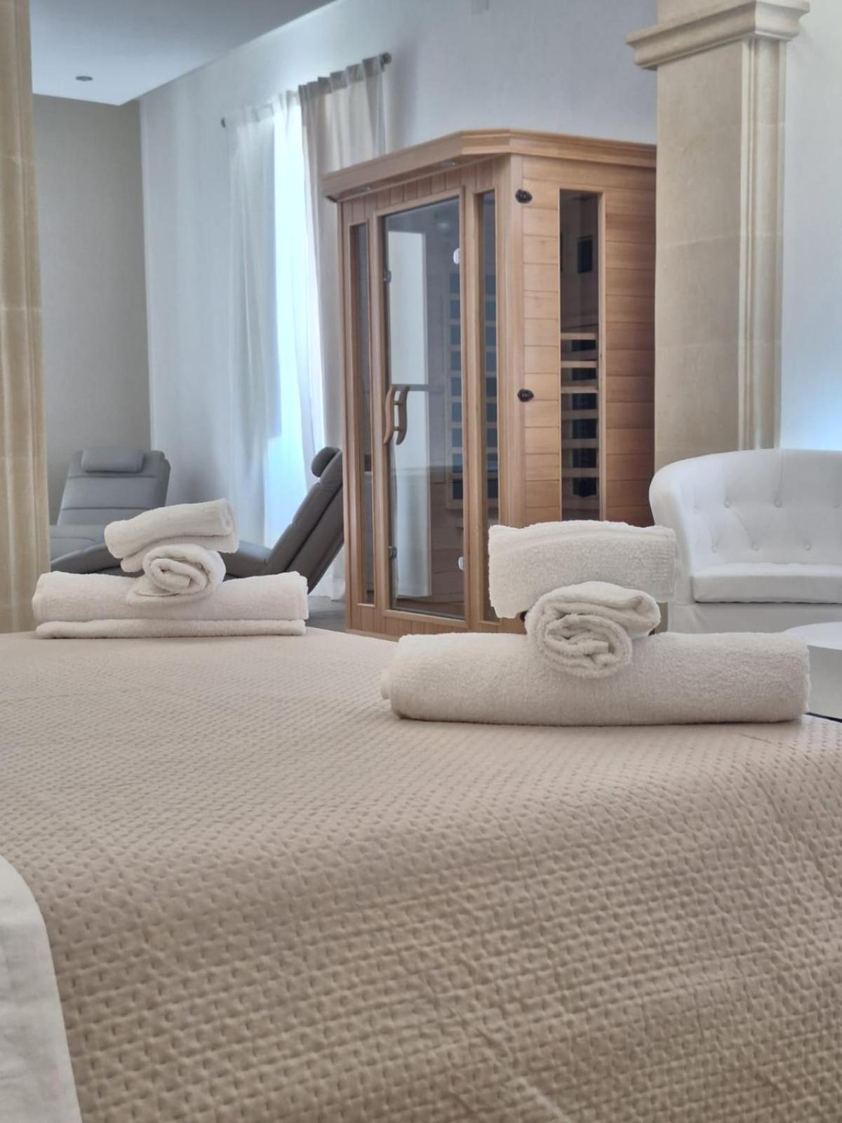 Bed E Suite Domar Brindisi Exterior photo