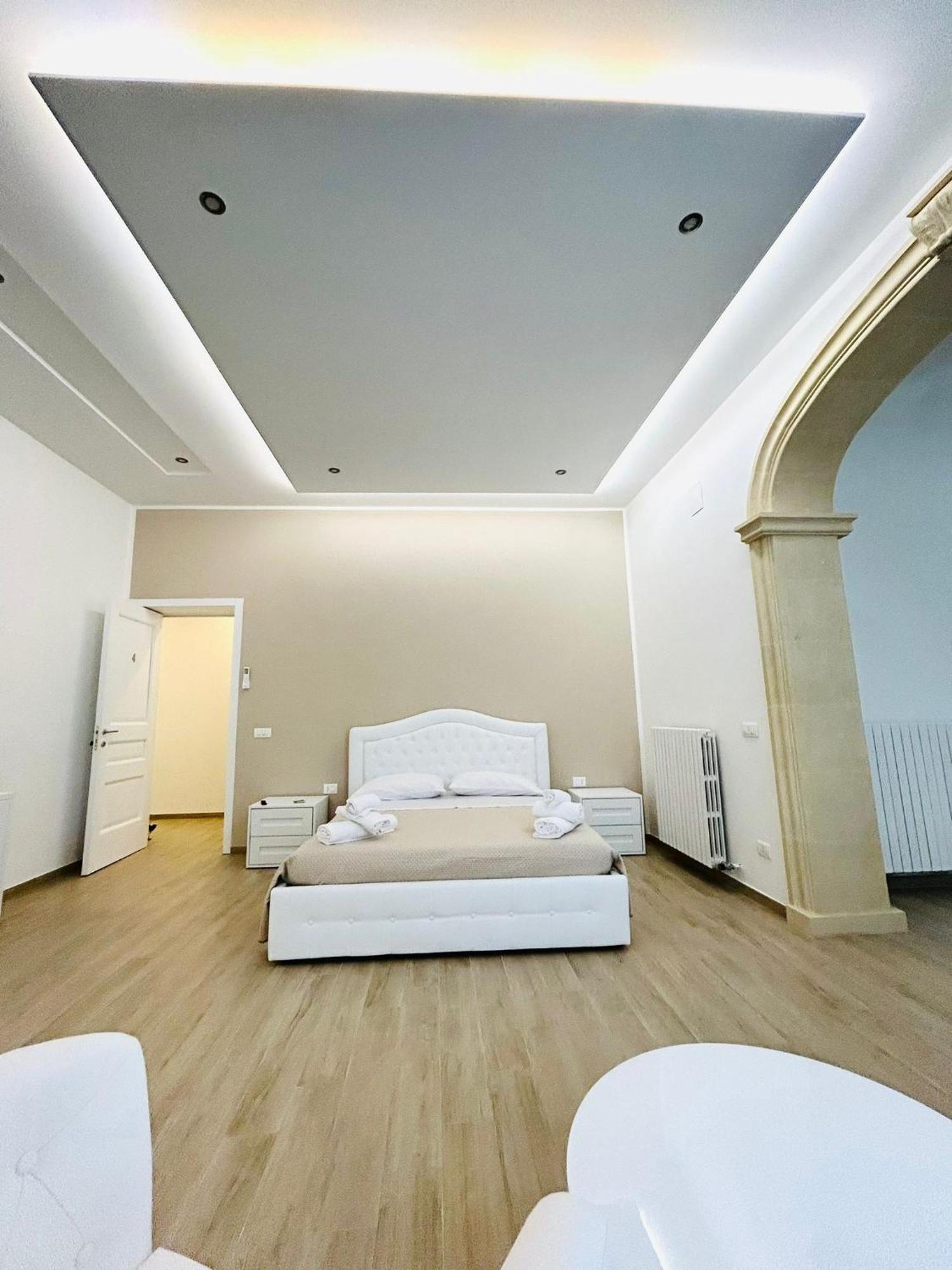 Bed E Suite Domar Brindisi Exterior photo