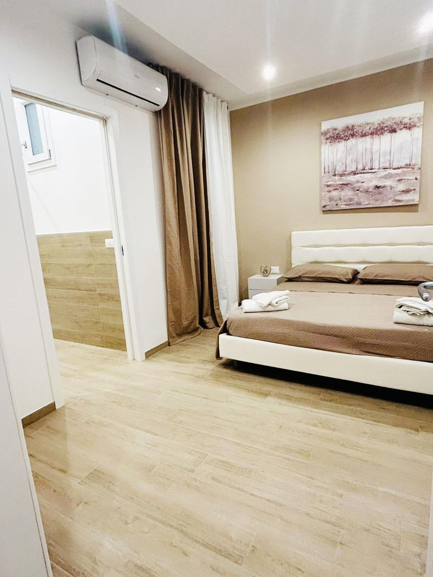 Bed E Suite Domar Brindisi Exterior photo